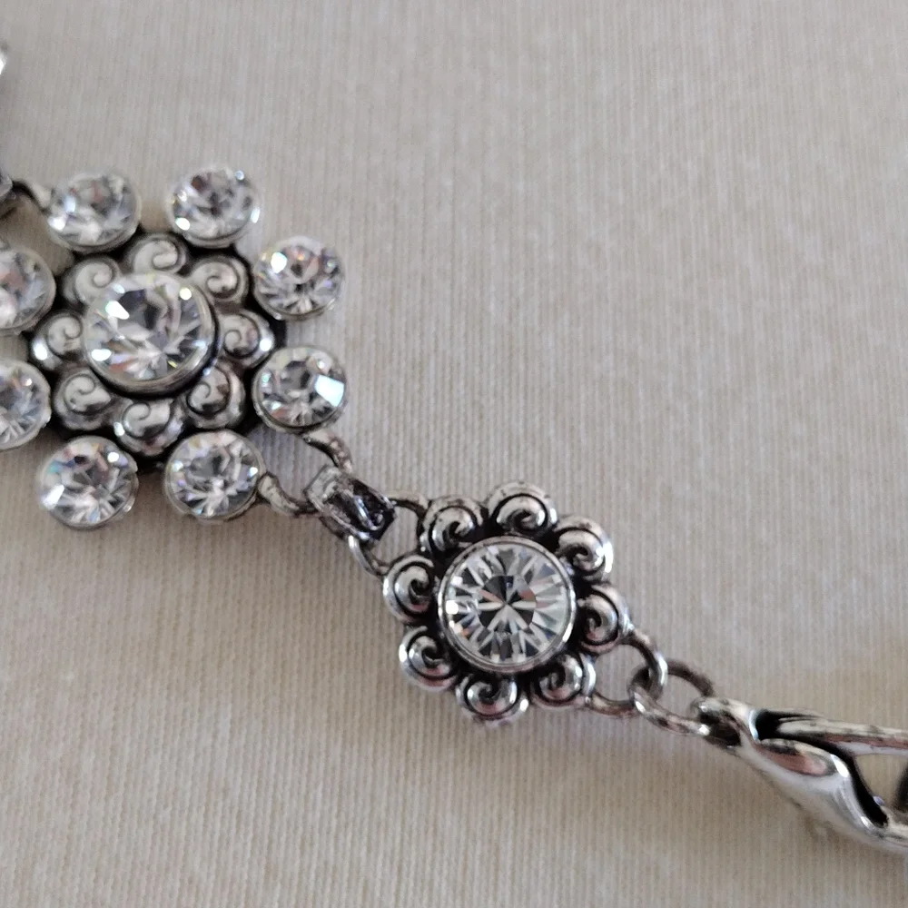 Crystal Silver-Tone Flower Chain Belt XL